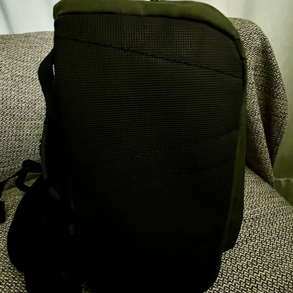 Oakley Dark Green Men's Backpack